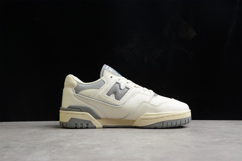 NEW BALANCE 550 NB000002