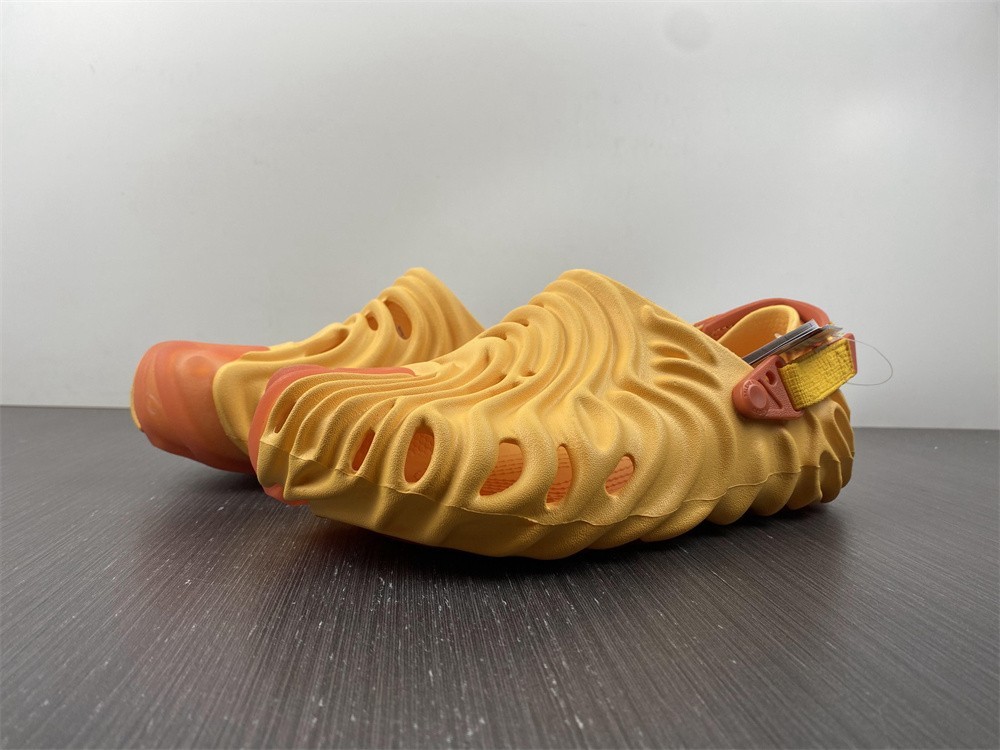 Cr*0*s POLLEX CLOG BY SALEHE BEMBURY 207393-837
