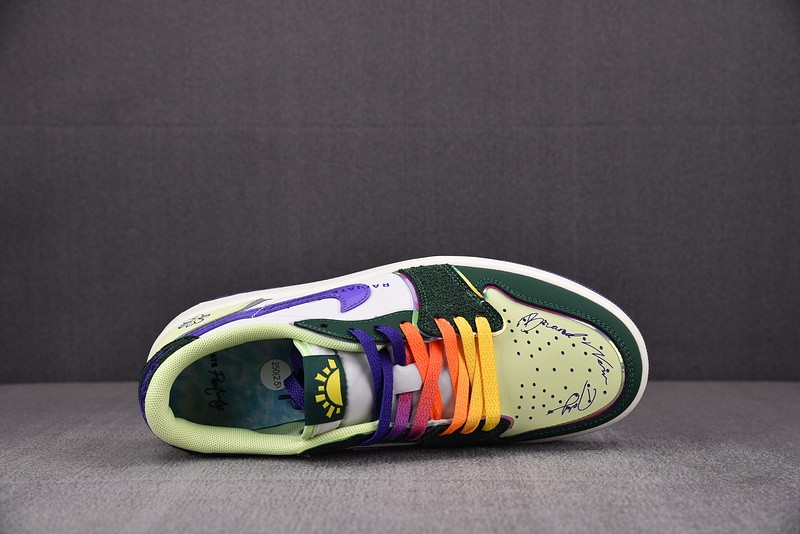 Air Jordan 1 Retro Low OG Doernbecher FD9665-351