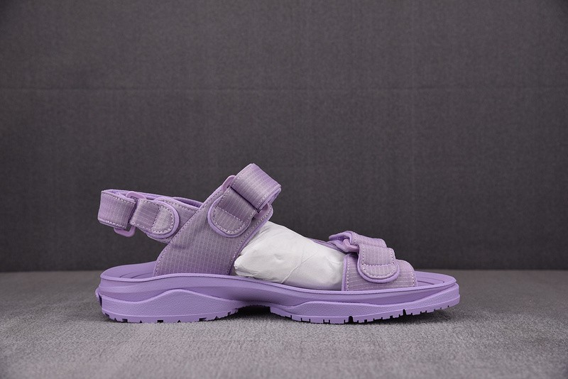 Balenciag* Sandal 28