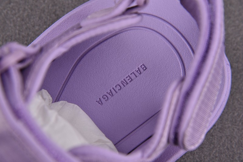 Balenciag* Sandal 28