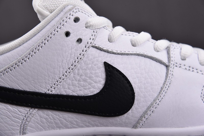 Nike SB Dunk Low Pro White Gum CD2563-101