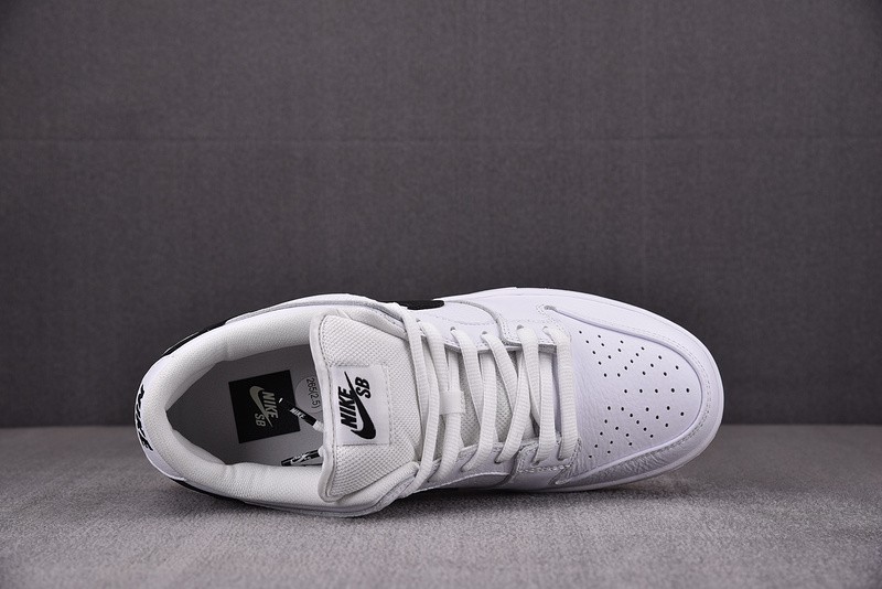 Nike SB Dunk Low Pro White Gum CD2563-101