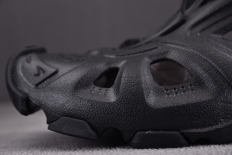 BALENCIAG* SANDAL 37