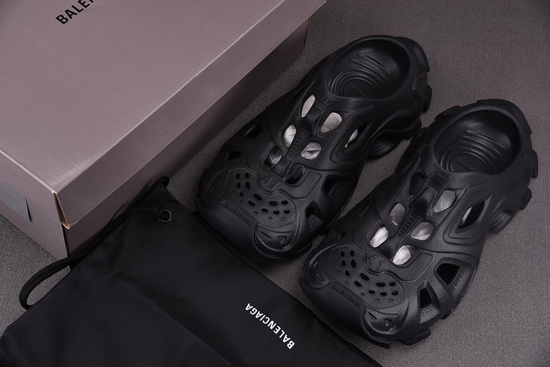 BALENCIAG* SANDAL 37