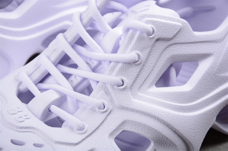 BALENCIAG* SANDAL 31