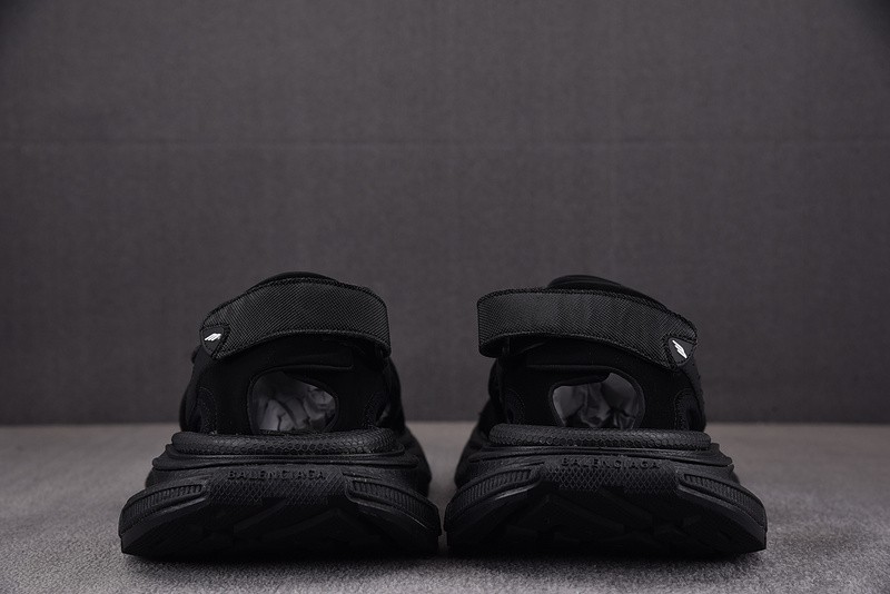 BALENCIAG* SANDAL 47
