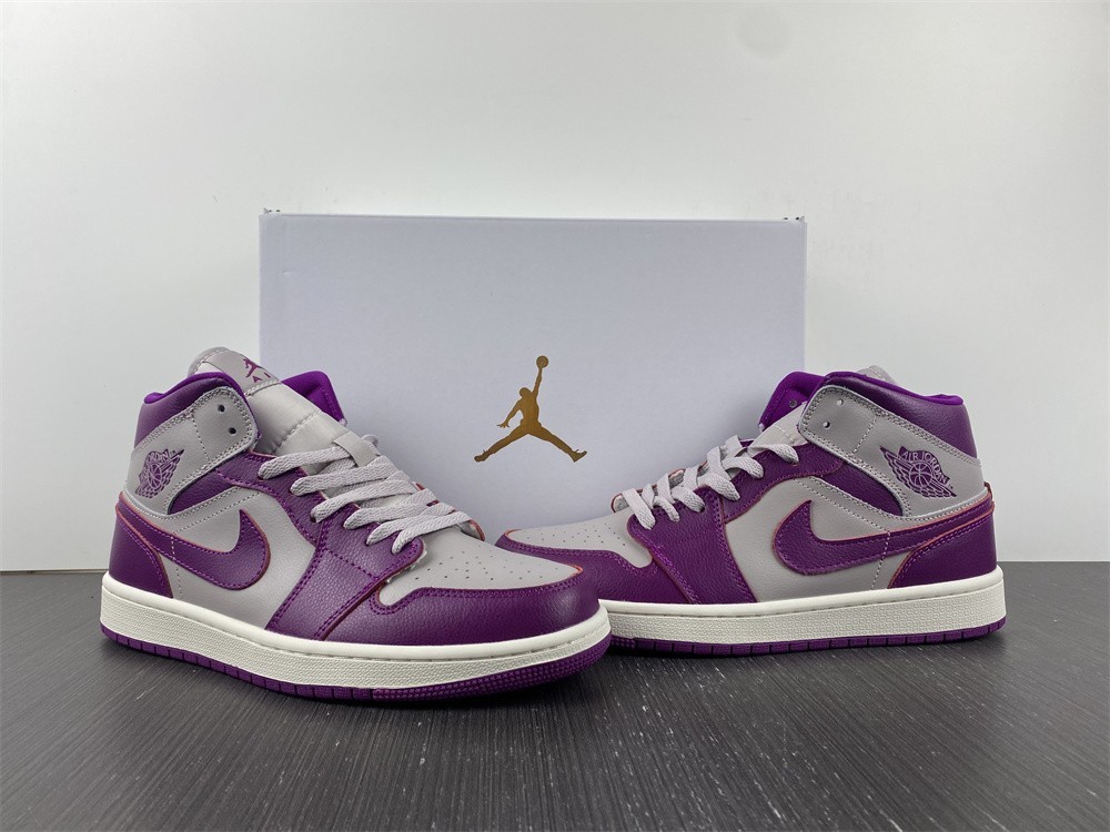 Air Jordan 1 Mid Magenta WMNS BQ6472-501