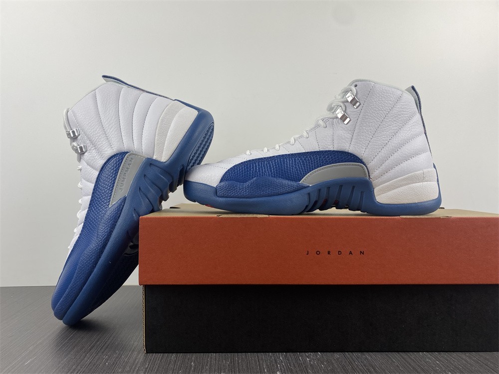 Air Jordan 12 Retro