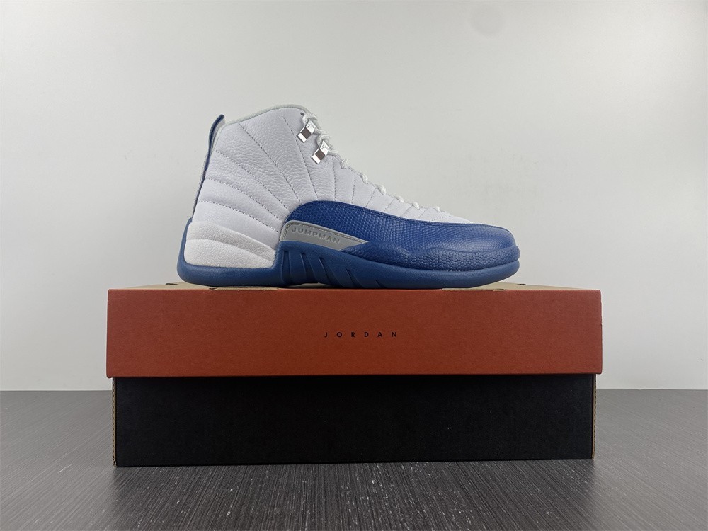 Air Jordan 12 Retro