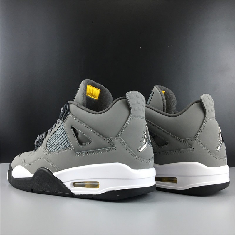 Air Jordan 4 