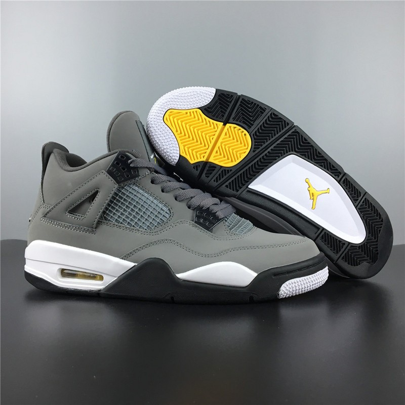 Air Jordan 4 