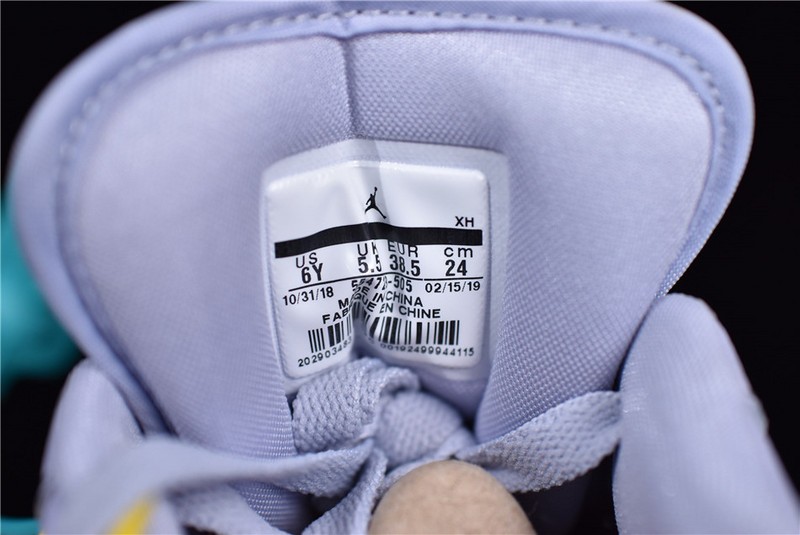 Jordan 1 Low Oxygen Purple (GS)  554723-505