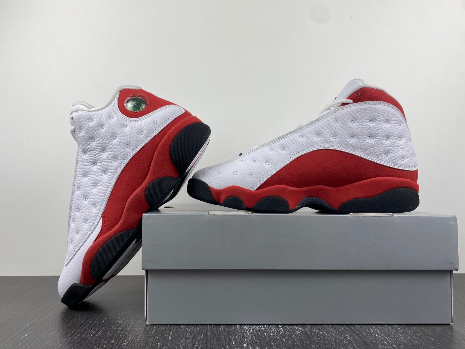Air Jordan 13 Retro OG Chicago 414571-122