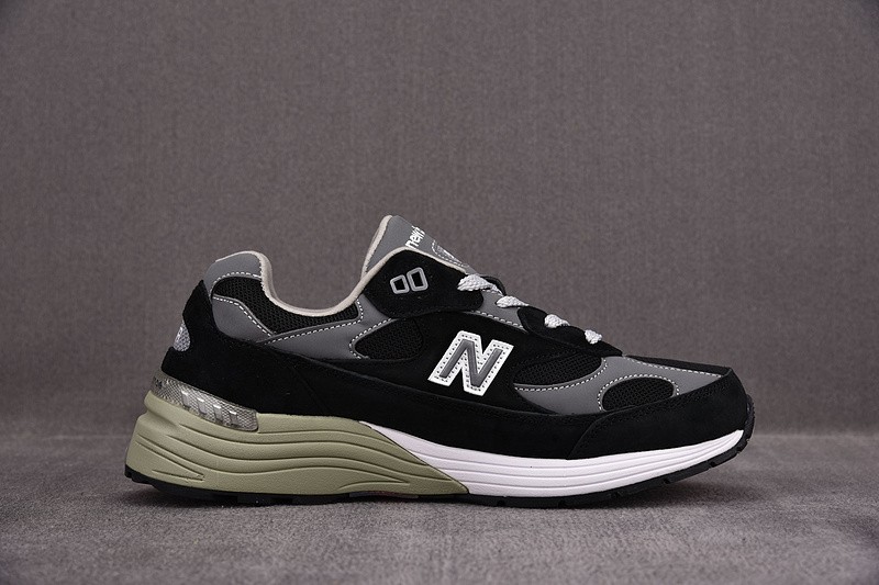 NEW BALANCE 992 NB000006