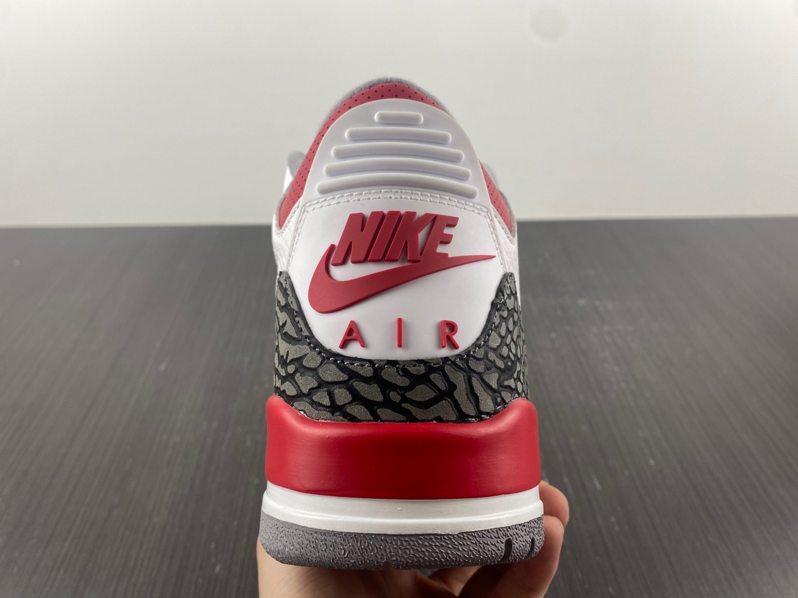 AIR JORDAN 3 OG FIRE RED 2022 DN3707-160