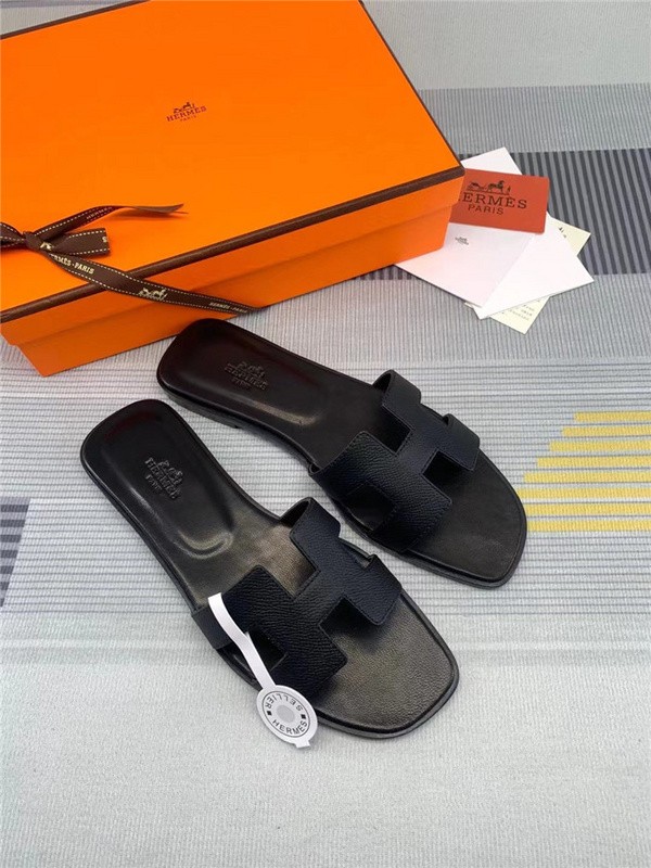 Herme* Sandal37