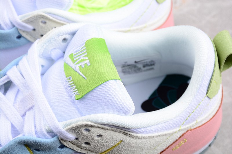 Nike Dunk Low Disrupt 2 Easter Pastel DV3457-100