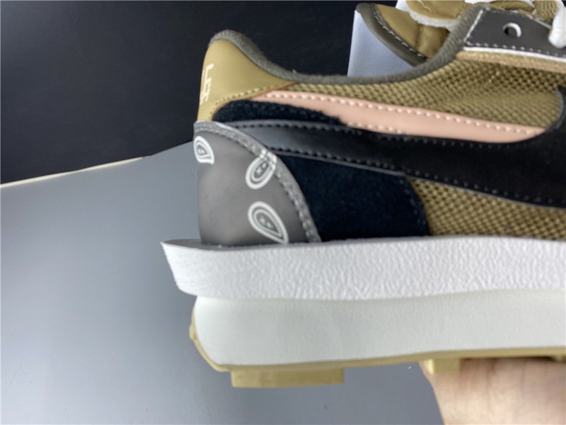 Travis Scott x Sacai x Nike LDV Waffle Daybreak"  BV5053-001