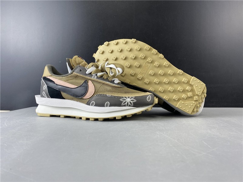 Travis Scott x Sacai x Nike LDV Waffle Daybreak"  BV5053-001