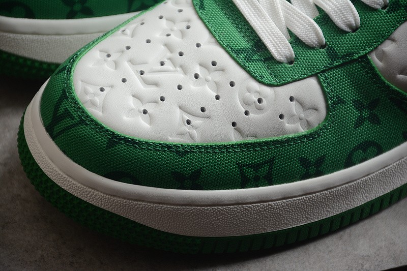 NIKE LOW AIR FORCE 1 X LV green white