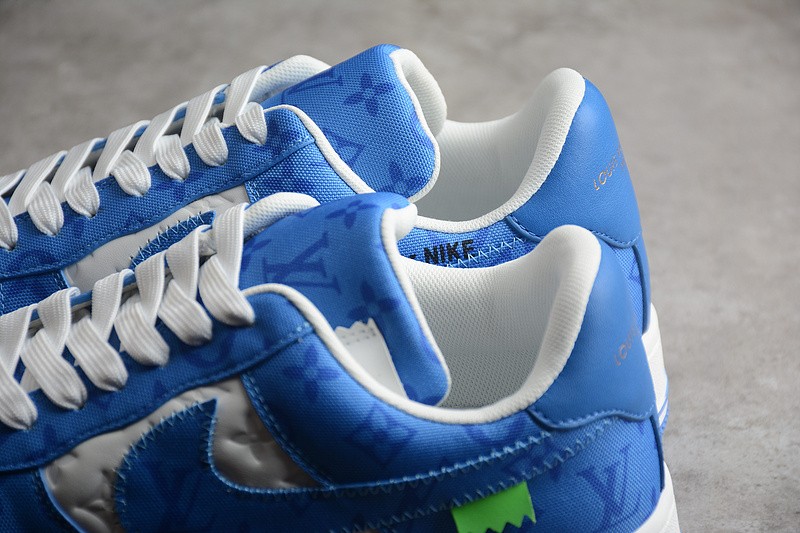 NIKE LOW AIR FORCE 1 X LV bule white