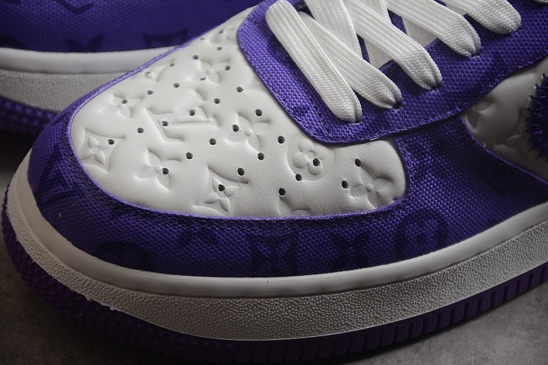 NIKE LOW AIR FORCE 1 X LV purple white