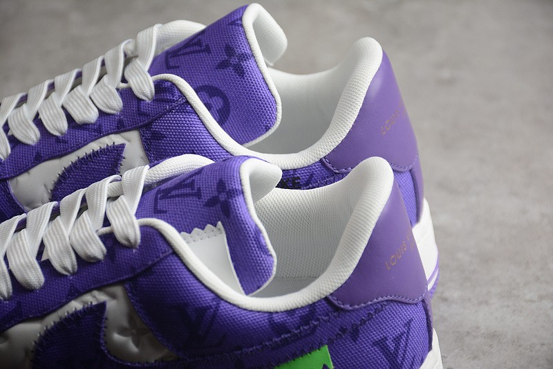 NIKE LOW AIR FORCE 1 X LV purple white