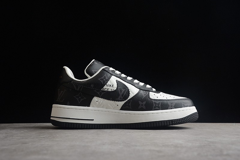 NIKE LOW AIR FORCE 1 X LV black white