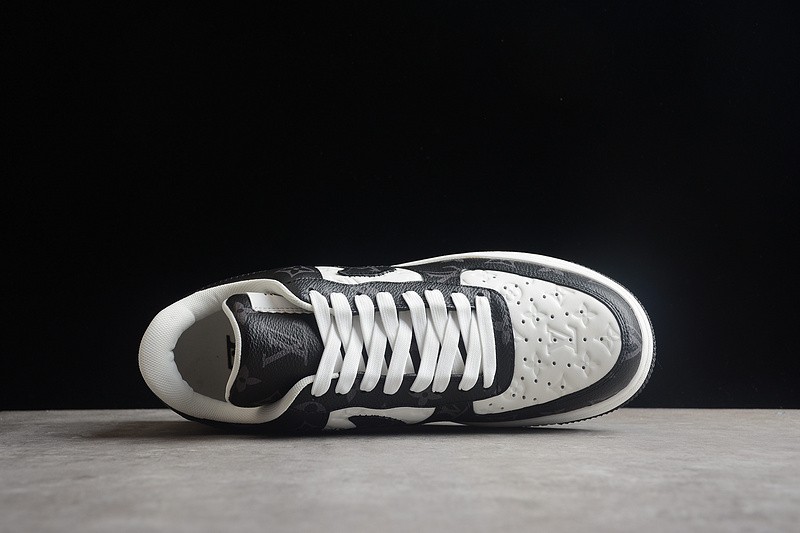 NIKE LOW AIR FORCE 1 X LV black white
