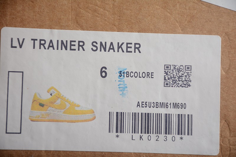 NIKE LOW AIR FORCE 1 X LV yellow white