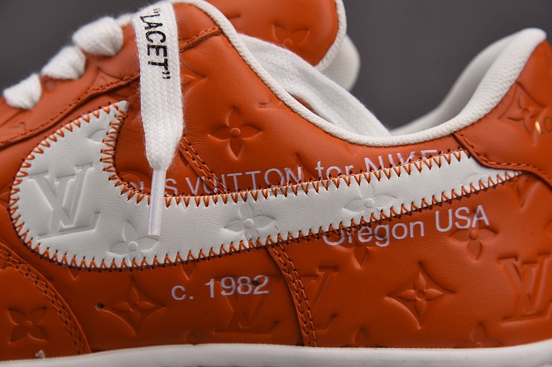 NIKE LOW AIR FORCE 1 X LV orange