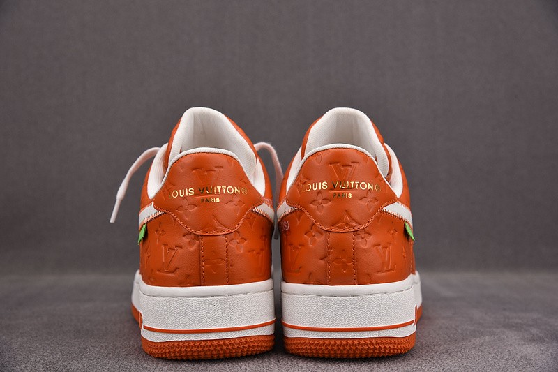 NIKE LOW AIR FORCE 1 X LV orange