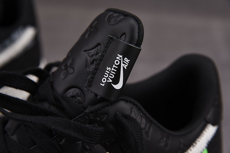 NIKE LOW AIR FORCE 1 X LV black