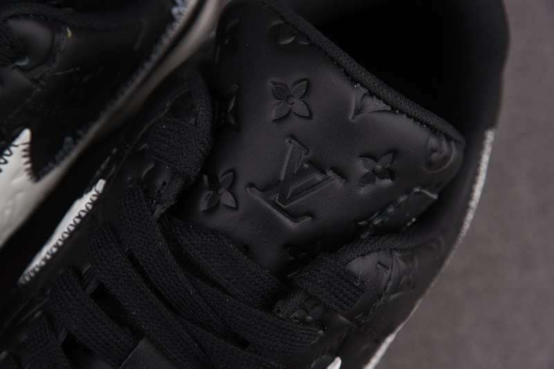 NIKE LOW AIR FORCE 1 X LV black