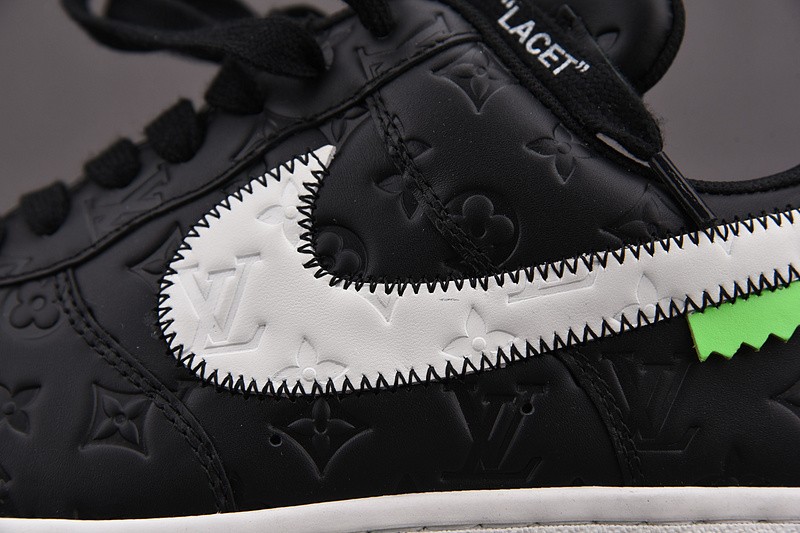NIKE LOW AIR FORCE 1 X LV black