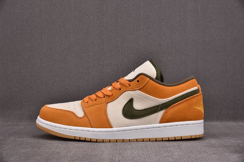 AIR Jordan 1 Low SE Light Curry DH6931-102