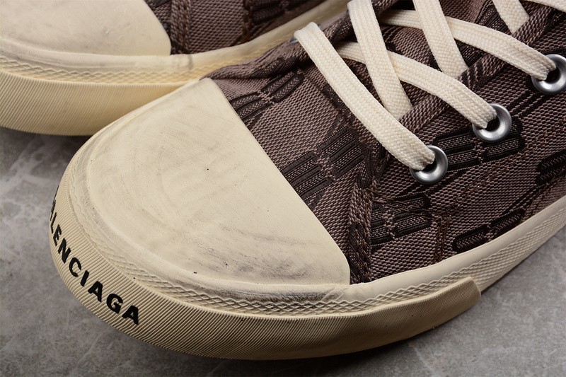 Balenciag* Vulc Destr