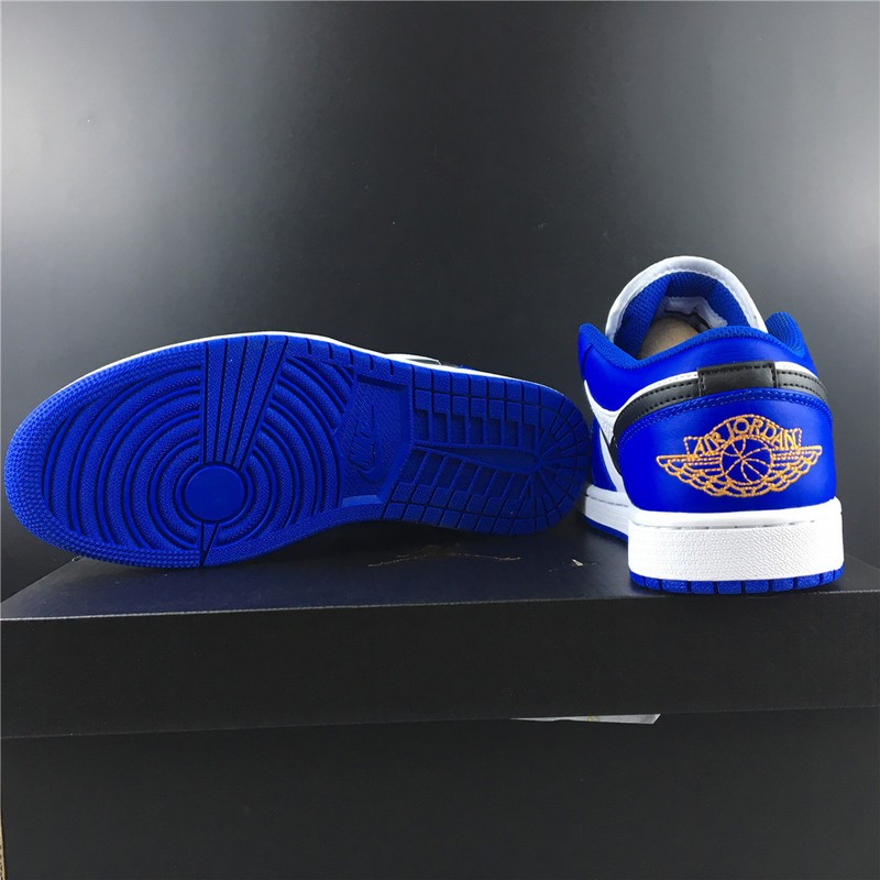 Air Jordan 1 Retro Low 