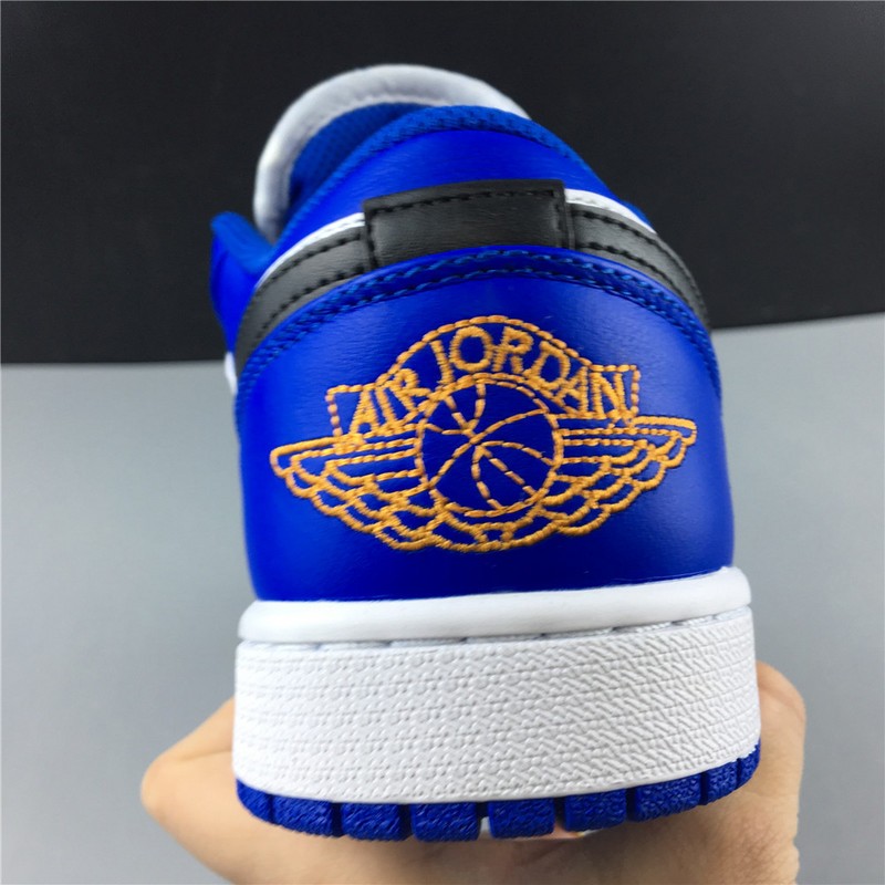 Air Jordan 1 Retro Low 