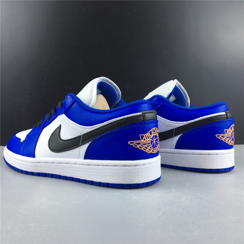 Air Jordan 1 Retro Low 