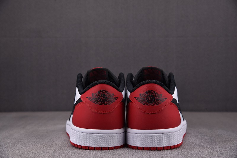 air Jordan 1 Retro Low OG Black Toe CZ0790-106