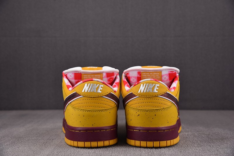 Nike Dunk SB Low Premium Yellow Lobster 313170-137