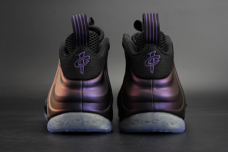 Nike Air Foamposite One “Eggplant”  Black/ varsity purple mens 314996-008
