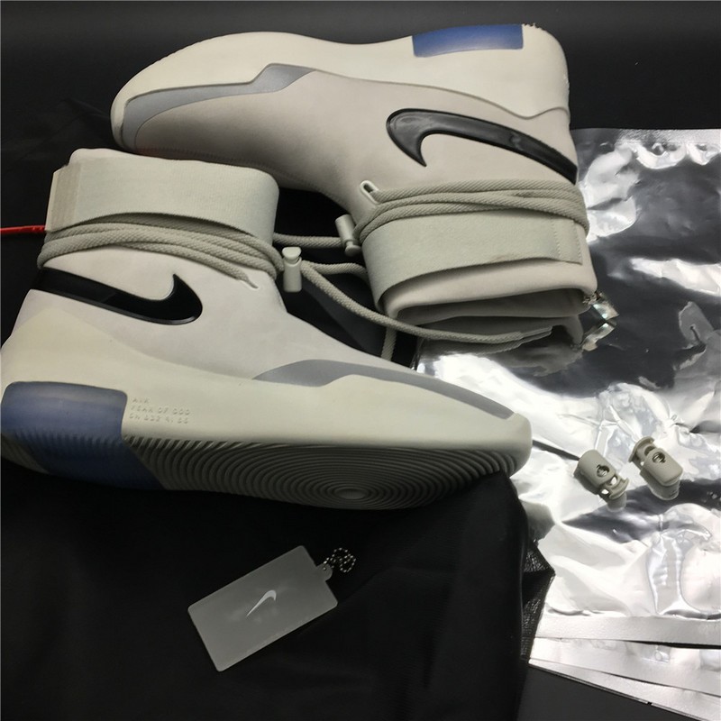 Nike Air SHOOT AROUND x Fear Of God AT9915-002