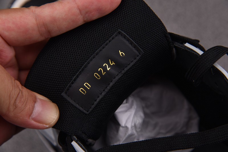 L&V snekaers L0000185