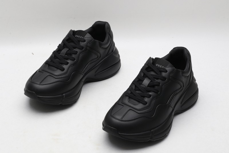 G*u*i* Trainer Sneaker86