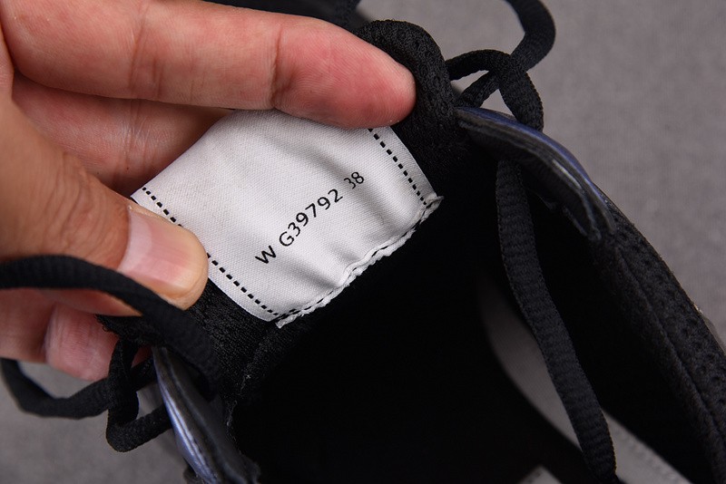 Chane* snekaers C000032