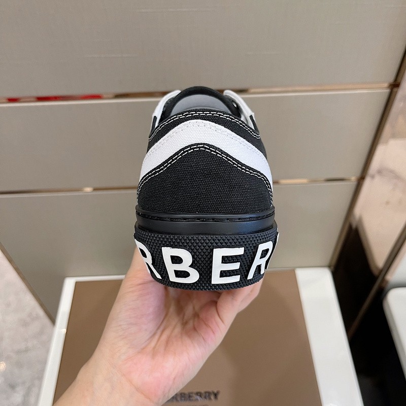 Burber*y sneakers B000016