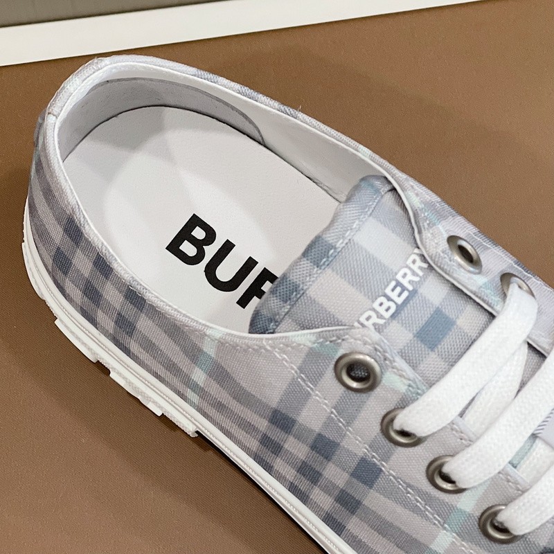 Burber*y sneakers B000015